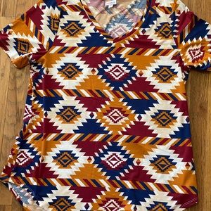 LulaRoe Iris. Aztec designs. Tunic.